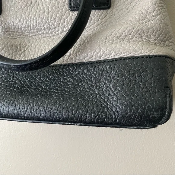 KATE SPADE Two-Tone Black and Grey Leather Medium Handbag with Removable Strap - Picture 5 of 15